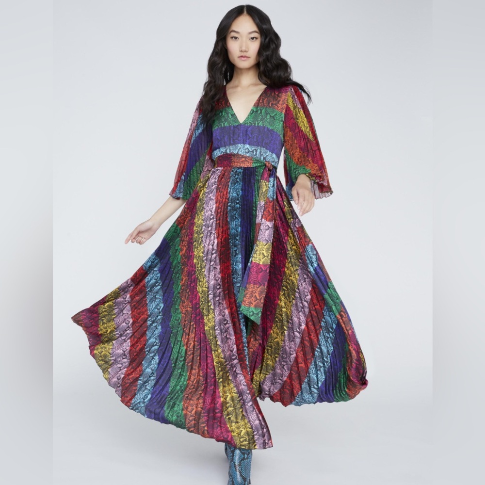 Alice + Olivia  - Snakeprint Meryl Pleated Maxi Dress